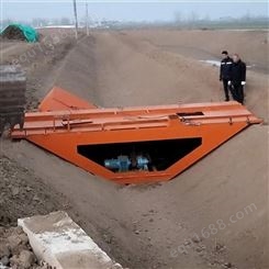 水渠成型机械 u型渠滑模机 混凝土水渠机原厂订制