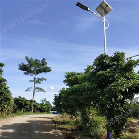 太阳能路灯 风光互补灯 7米发电系统 新农村建设 户外夜间照明