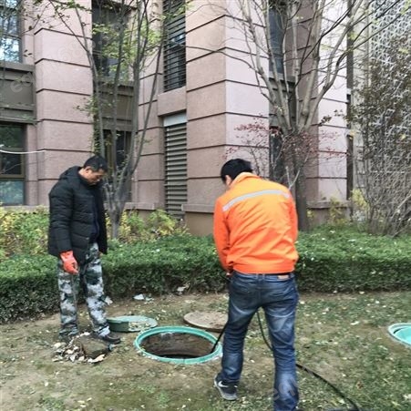 北京海淀管道清淤报价 清理化粪池施工方案