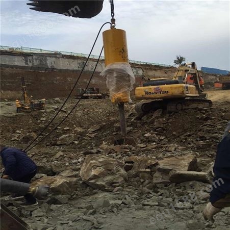 水切割混凝土不伤钢筋 挖改钻机 郑州开采方案
