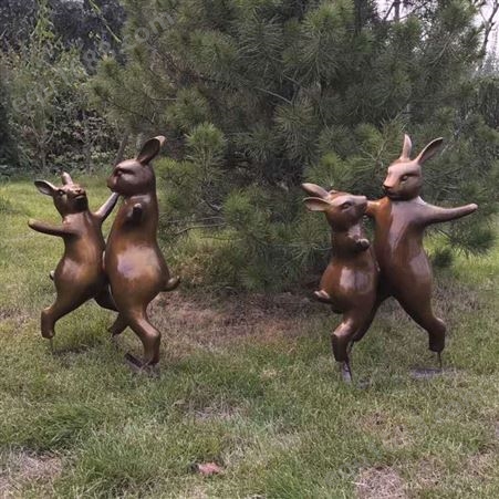 公园草坪游戏兔子雕塑中式铜工艺品摆件生肖动物雕塑景观装饰