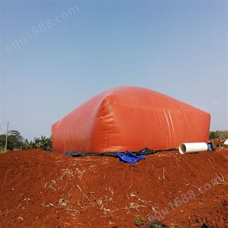 润龙 山东沼气池设备 沼气水囊袋设计安装 红泥储水池工程