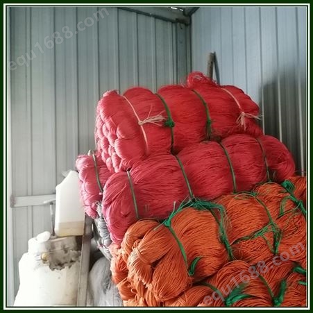 厂家批发定制各种网孔聚乙烯有结养殖网耐晒3-5年 家禽养殖围网