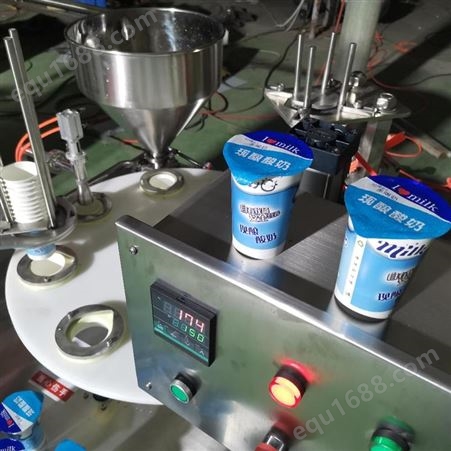 百科酸奶灌装封口一体灌装机 圆盘式杯装灌装设备