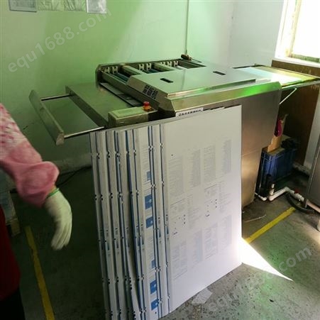 深圳盐田 保留版机生产厂家 1350X1500X1080外观尺寸