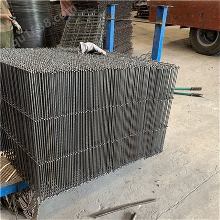 电焊网 钢板网 钢笆网片 铁丝网 胜帅建材 批发厂家