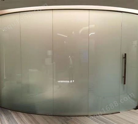 易昀铝合金玻璃隔断环保且容易安装 可重复利用免维护